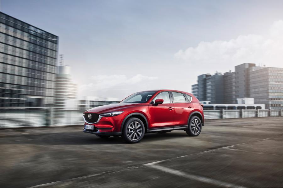  Mazda CX-5 2017 года  (WW) (фото 3 из 57)
